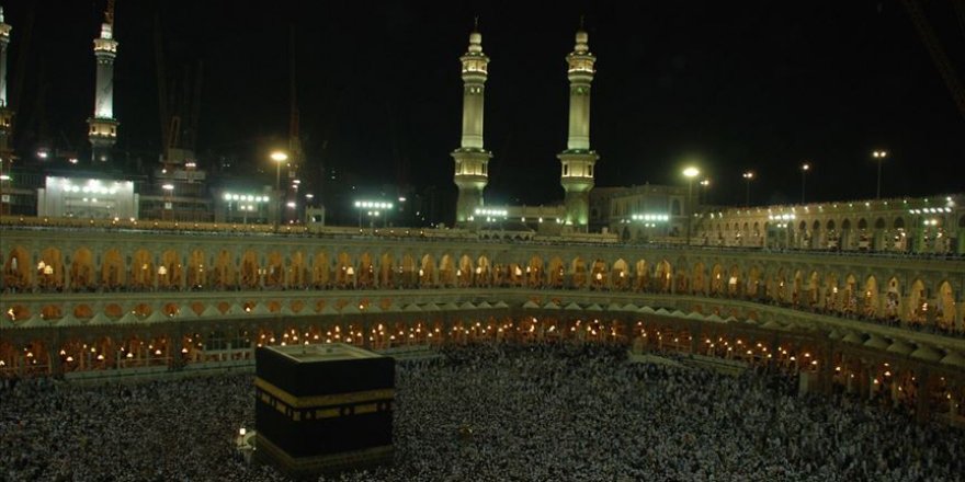 Katar: "Suudi Arabistan'dan kolaylık bekliyoruz"