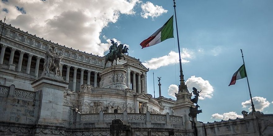 Avrupa Birliği'nin en büyük sorunlarından biri İtalya
