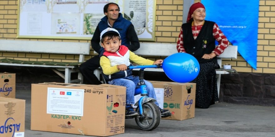 Türkiye Diyanet Vakfı'ndan Kazakistan'da gıda yardımı