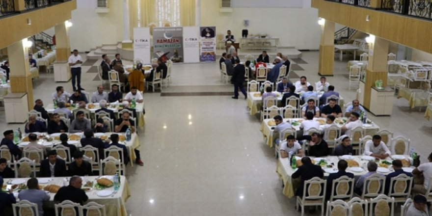 TİKA'dan Gürcistan'ın bir şehrinde iftar programı