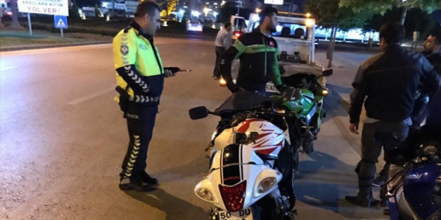 Trafik denetimlerinde bazı araçlara ceza yazıldı