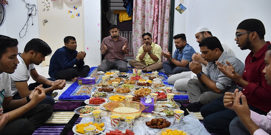 Arakanlılar memleketlerinden uzak Ramazan yaşıyorlar