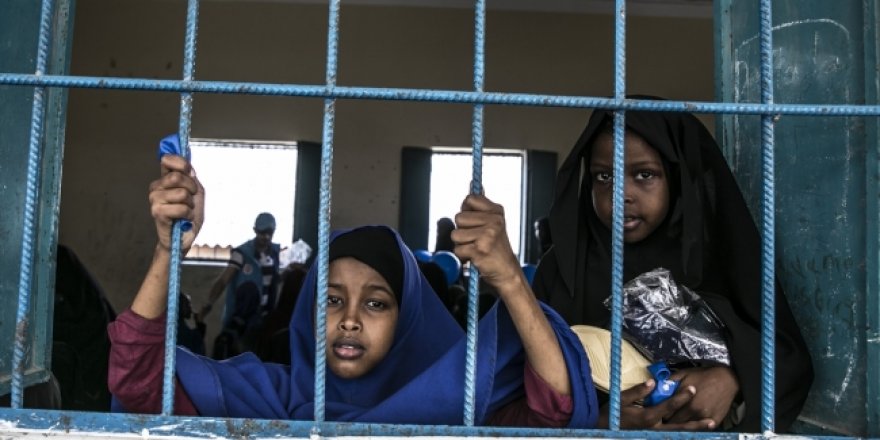 Mogadişu'daki çatışmalar yaşamı olumsuz etkiliyor