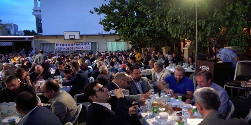 Şanlıurfa'da Türkler ve Suriyeliler birlikte iftar yaptı