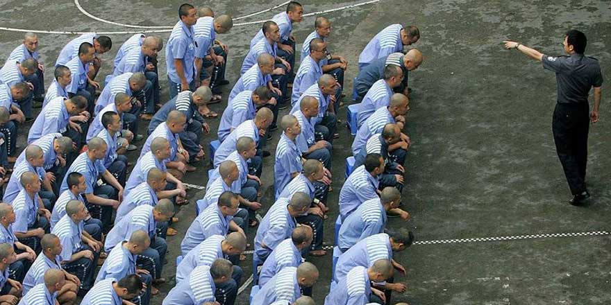 Türkiye’nin Şairlerinden Çin Halk Cumhuriyeti’ne Doğu Türkistan çağrısı