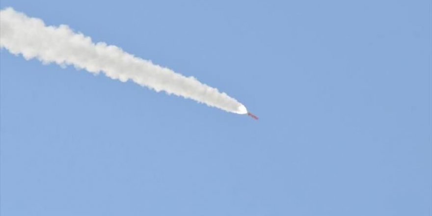 Yemen'deki Husiler'den havalimanına saldırı