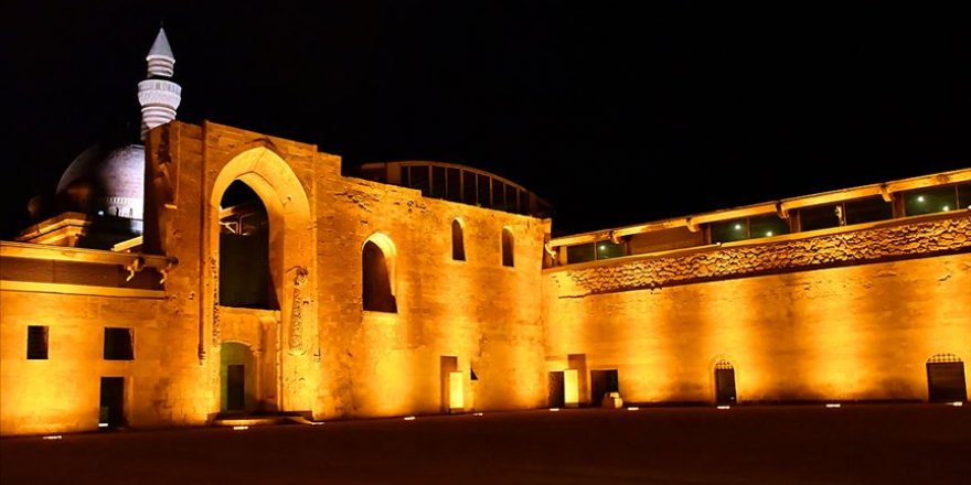 İshak Paşa Sarayı'na yeni nesil aydınlatma