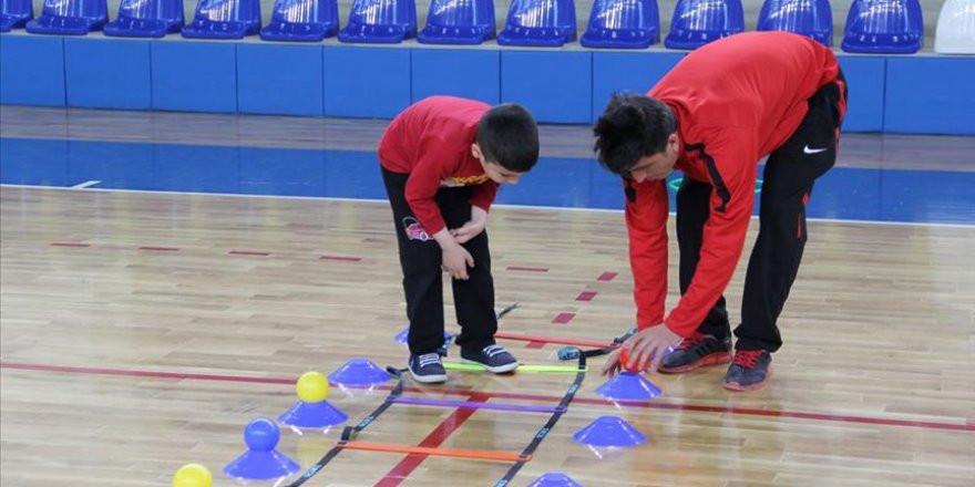 Engelsiz Yaşam Merkezi umut oluyor