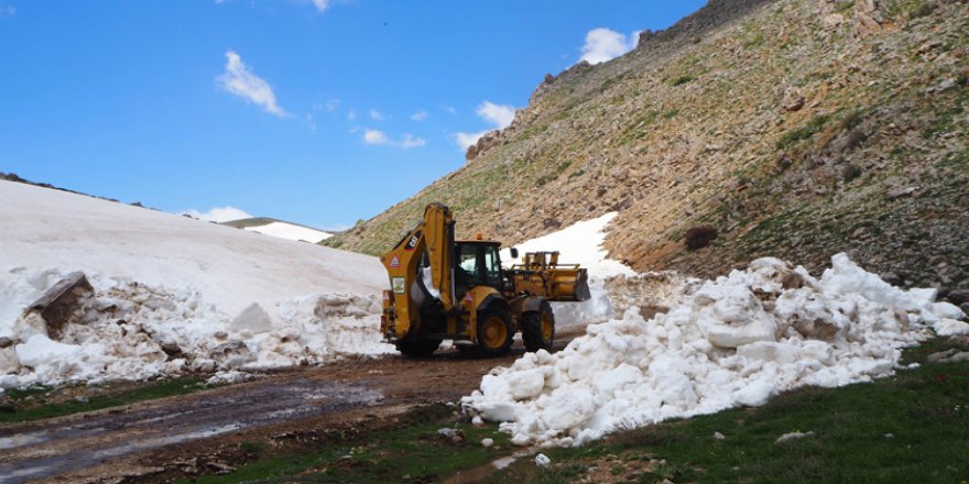 Toroslar'ın gözdesi Eğrigöl'ün yolları açıldı