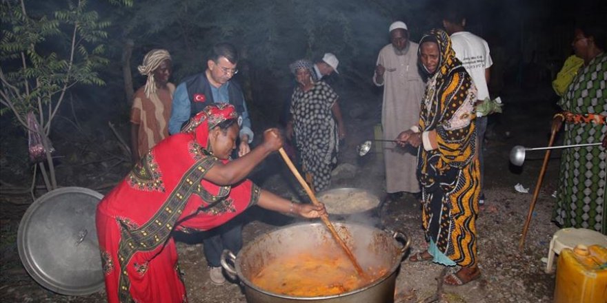 Türkiye'nin adak kurbanları Etiyopya'da sofraları bereketlendirdi