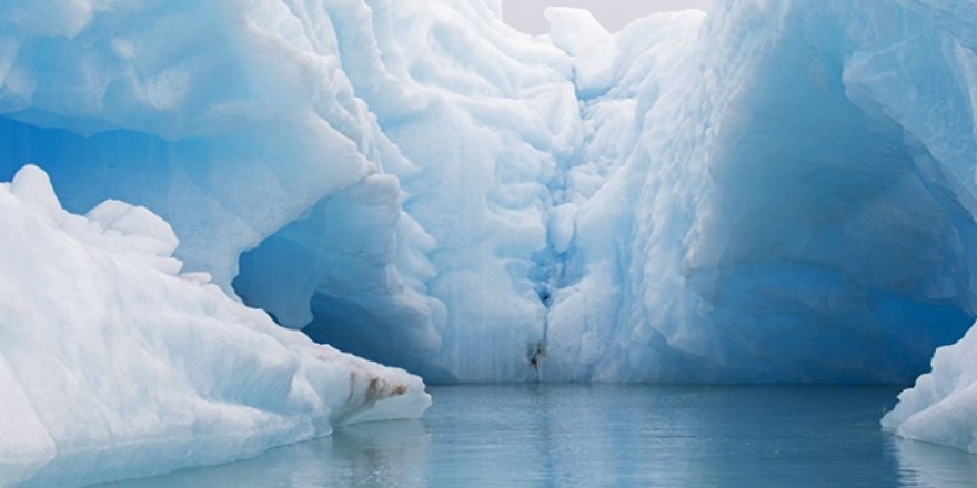 Eriyen buzullar yüz milyonlarca kişiyi yerinden edebilir