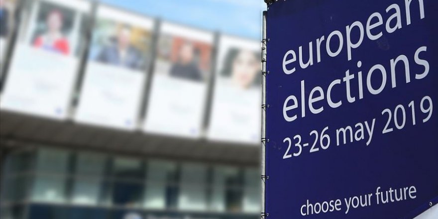 İngiltere'de oy kullanma işlemi sona erdi