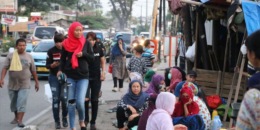 Endonezya'da göçmenler ramazanı zorlu şartlarda geçiriyor