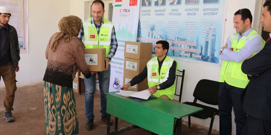 TİKA’dan Tacikistan’da ihtiyaç sahiplerine gıda yardımı
