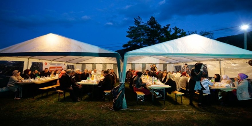 Türkiye Diyanet Vakfı'ndan Bosna-Hersek'te iftar