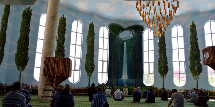 'Şelaleli cami'ye ramazan ilgisi