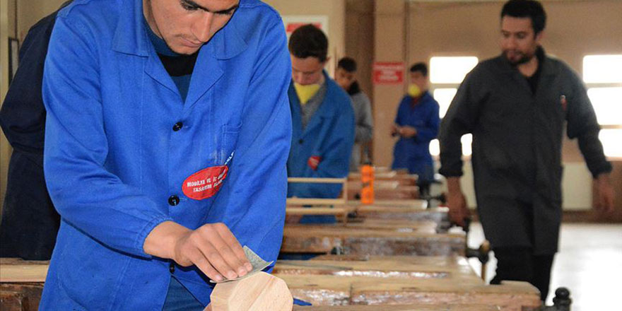 Milli Eğitim Bakanı Selçuk: Meslek okullarına talebin çok artacağını göreceksiniz