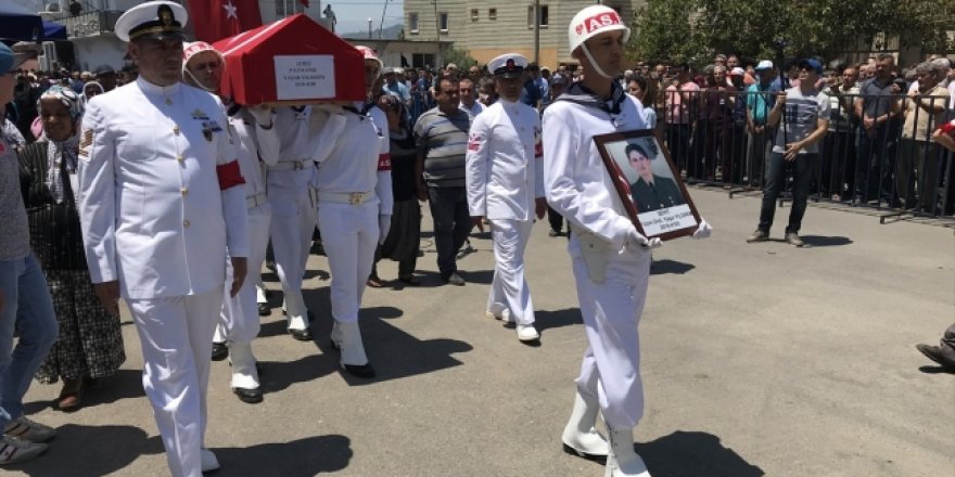 Mersin şehidini son yolculuğuna uğurladı