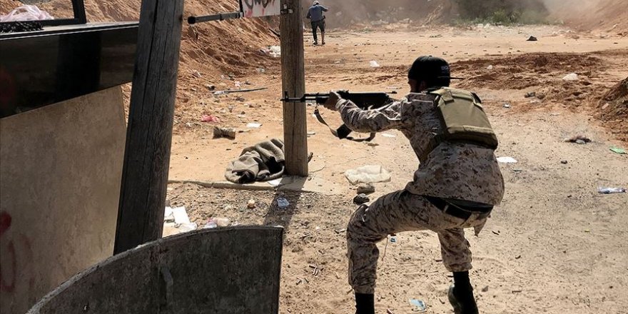 Libya'da Hafter'den 'çatışmaya devam' mesajı
