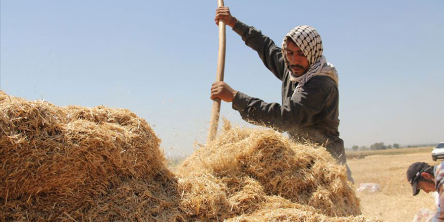 40 derece sıcaklık altında oruç tutup çalışanlar da var