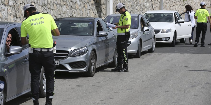 Trafik tedbirlerinde bayram artışı