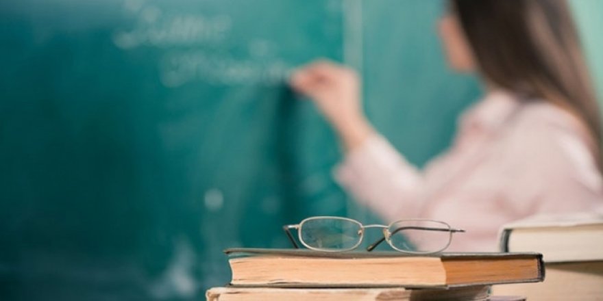 MEB öğretmenlerin yaz dönemi mesleki gelişim programını açıkladı