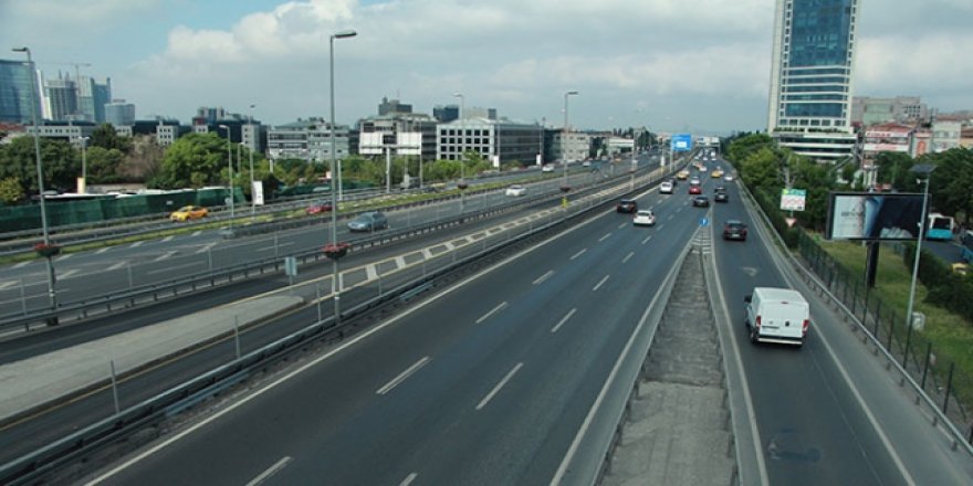 Tatilin başlamasıyla İstanbul'da yollar boş kaldı