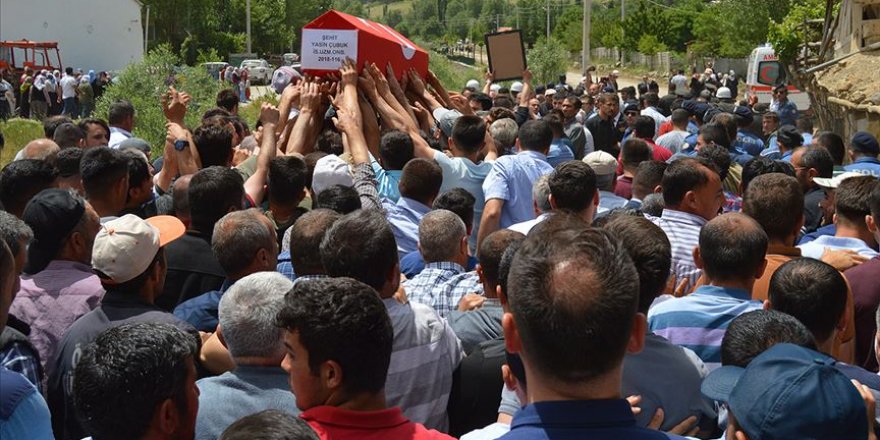 Iğdır'da şehit olan askerler son yolculuğuna uğurlandı