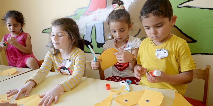 Dezavantajlı 40 bin çocuk için 'yaz okulu' başlıyor