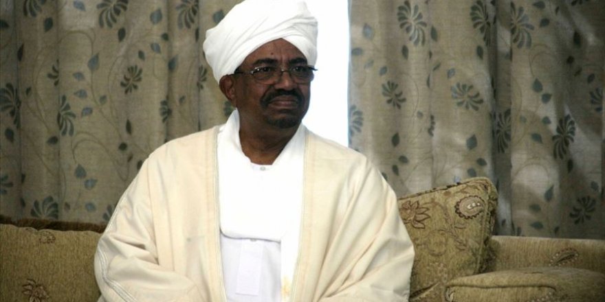 Sudan'da devrik lider Beşir’e 'şüpheli servet' suçlaması