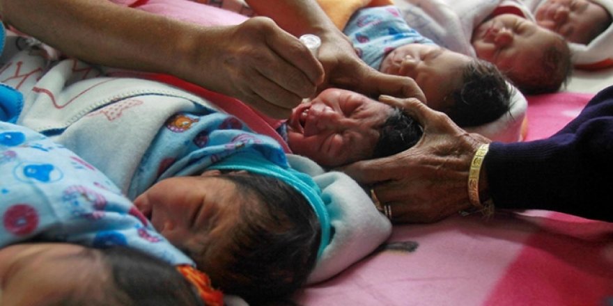 Hindistan'da ensefalit nedeniyle 64 çocuk hayatını kaybetti