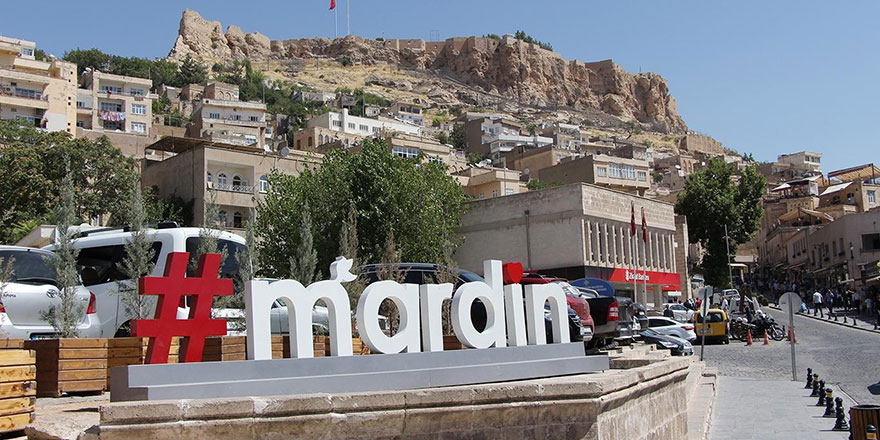 Mardin'de ahlaksızlık kurultayına sert tepki