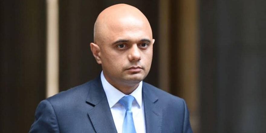 İngiltere'de Maliye Bakanlığına bir Müslüman getirildi
