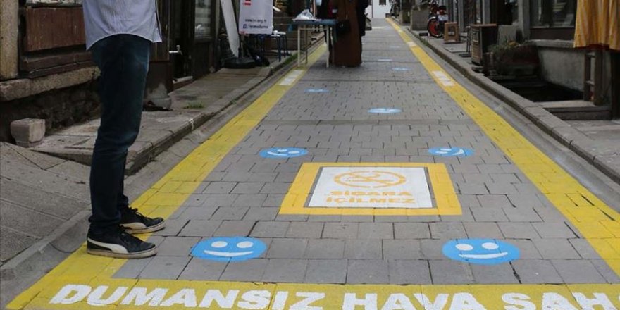 Bolu'da bir sokak 'dumansız hava sahası' ilan edildi