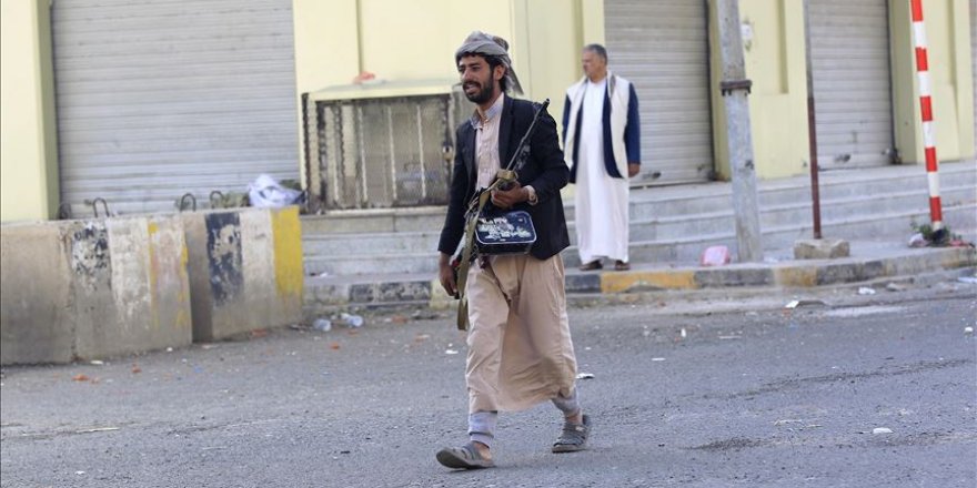 Husiler çatışmanın yönünü değiştirmeye çalışıyor