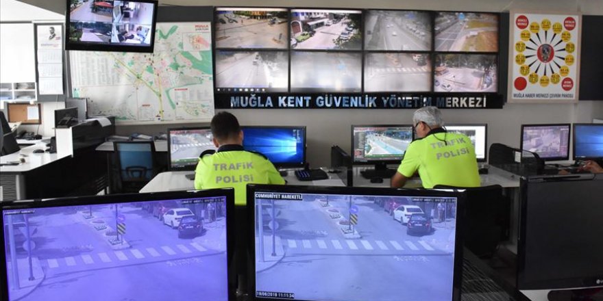 Muğla'da ilginç trafik uygulaması
