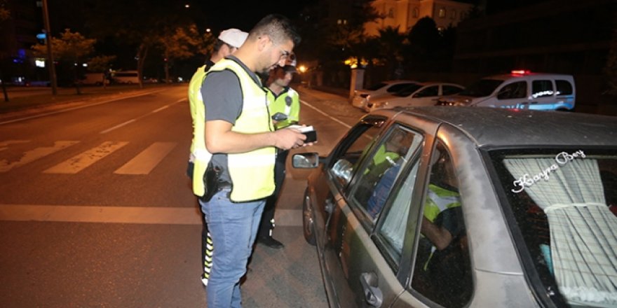 Kahramanmaraş'ta trafikte sivil ekipler de denetim yapıyor