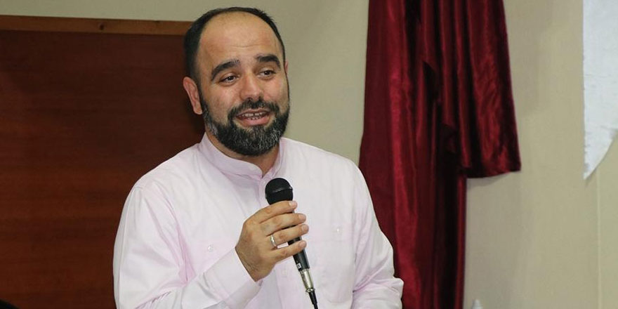 Ezan davetine icabet etmemekle kimi reddetmiş oluyoruz? 