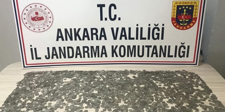 Ankara'da Selçuklu dönemine ait 3 bine yakın sikke ele geçirildi