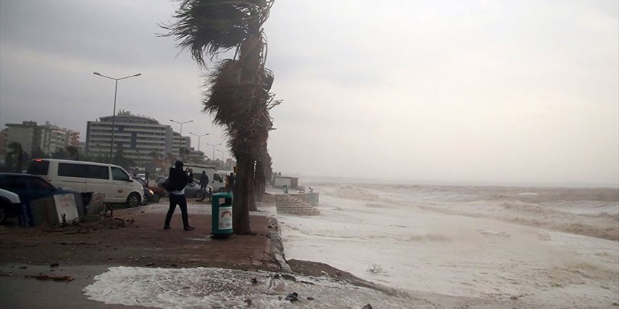 Meteoroloji: Dolu, fırtına, hortum sayısında ve şiddetinde artış bekleniyor