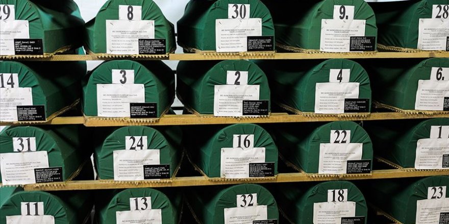 Srebrenista kurbanları hala defnediliyor