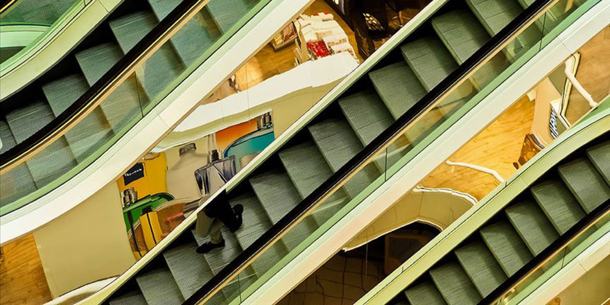 Koronavirüs nedeniyle kapatılan AVM'ler için kademeli takvim