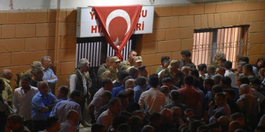 Teröristler 2 çobanı şehit etti