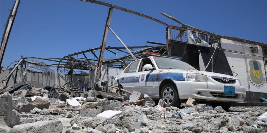 Hafter güçlerinin göçmenleri hedef aldığı merkez boşaltıldı