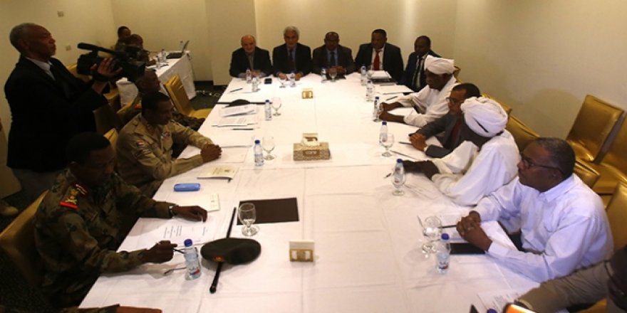 Sudan'da nihai anlaşma taslağının teslimi ertelendi