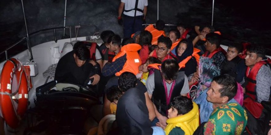 İzmir'de 200 düzensiz göçmen yakalandı