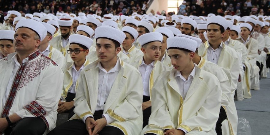 Rize'de yeni hafızların icazet töreni yapıldı