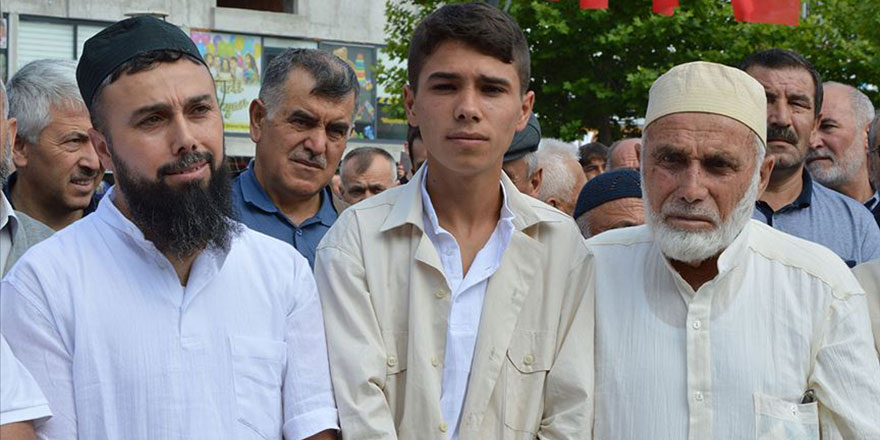 Üç kuşak hac yolunda