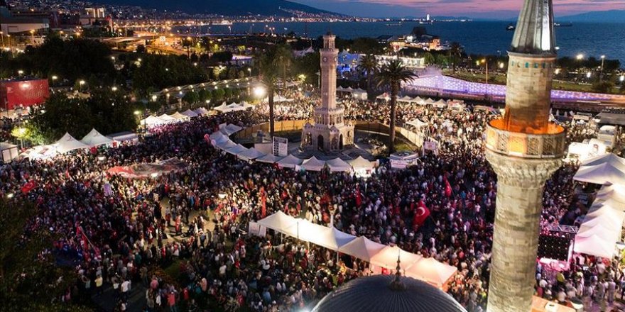 15 Temmuz şehitleri yurt genelinde etkinliklerle anıldı