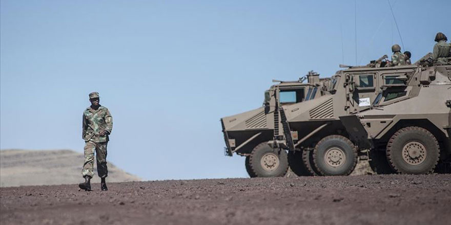Güney Afrika ordusunda başörtüsü yasağı kalkıyor
